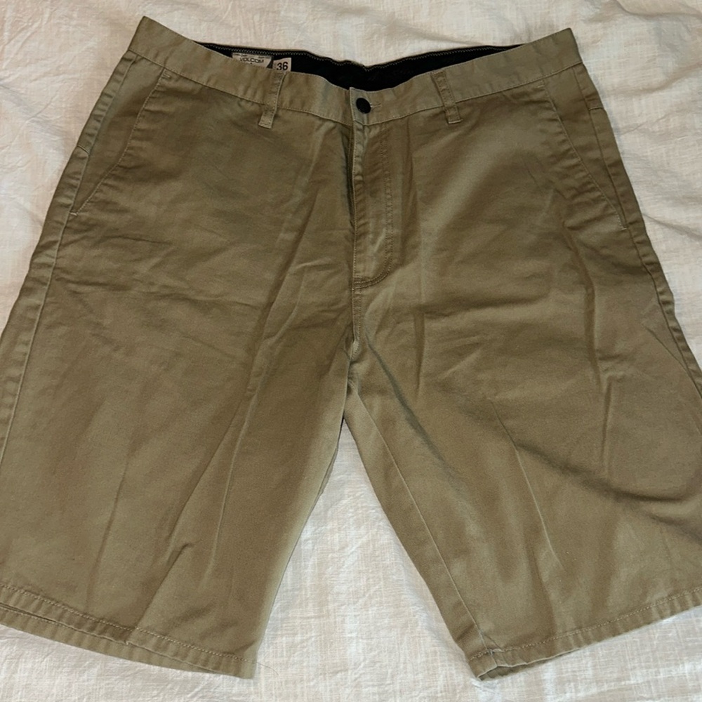 Men’s Volcom Shorts
